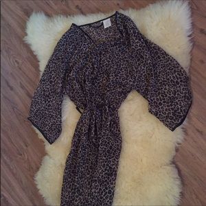 Vintage Leopard Robe